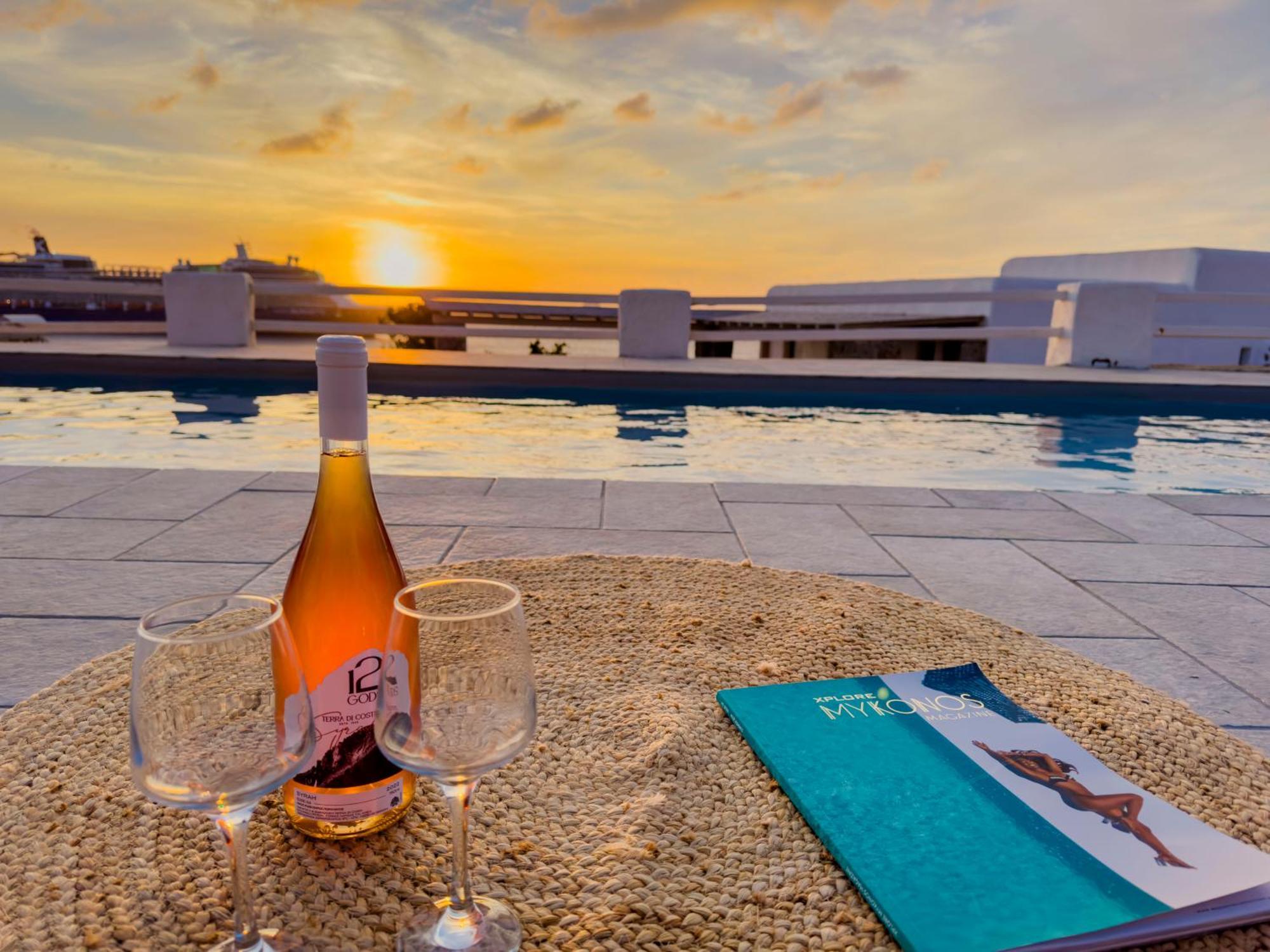 With-Inn Mykonos Suites Tourlos Dış mekan fotoğraf