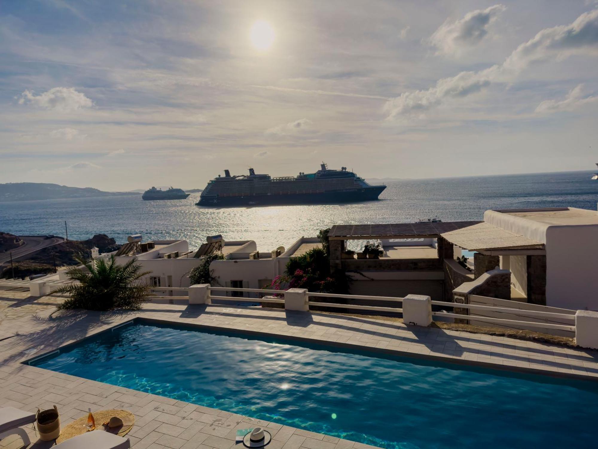 With-Inn Mykonos Suites Tourlos Dış mekan fotoğraf